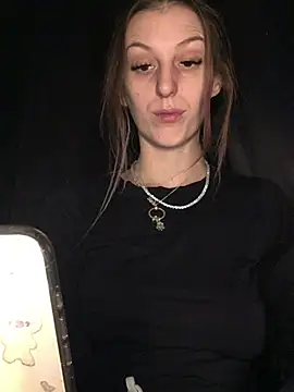 indie-rayne online show from January 19, 1:22 pm