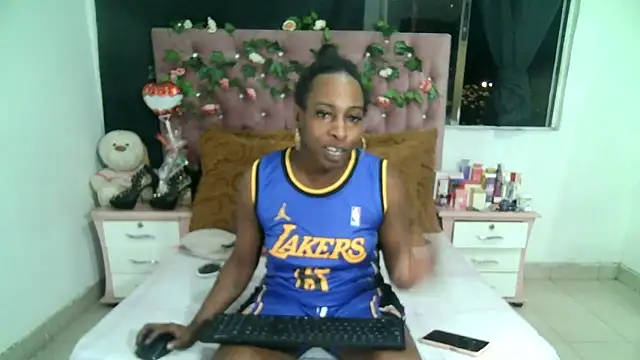 ValeriaTsx online show from September 18, 4:03 am