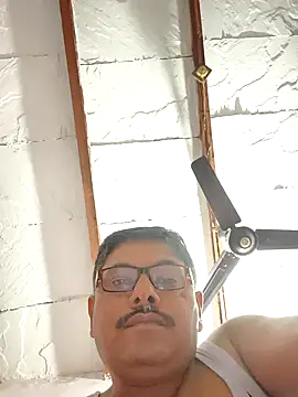 Srmotrs online show from November 3, 6:31 pm