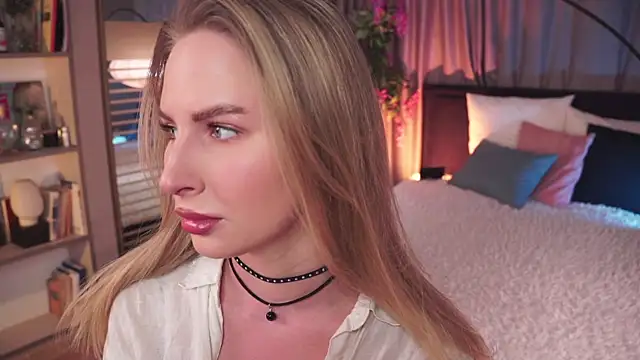 Snapshot of AnnLevine chatting on January 23, 7:43 am AnnLevine online show from January 23, 7:43 am