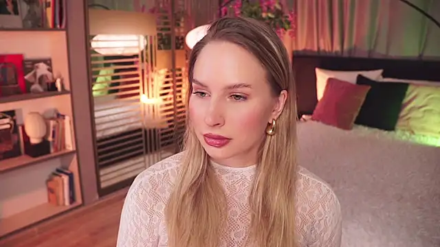 Snapshot of AnnLevine chatting on February 6, 8:50 am AnnLevine online show from February 6, 8:50 am