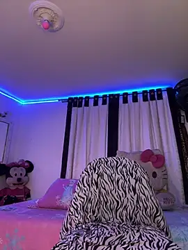 touchm cockhard online show from March 21, 5:00 am