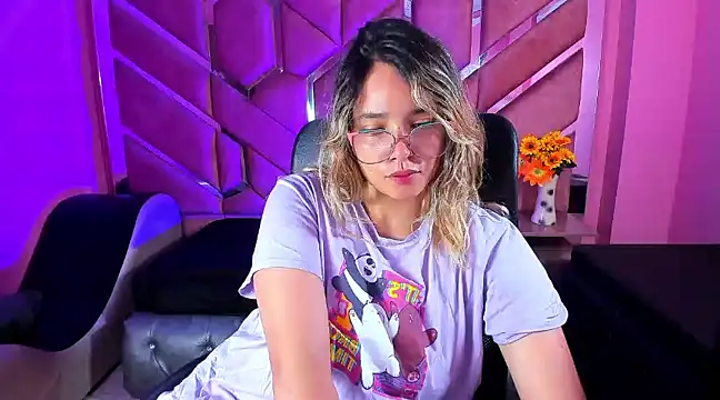 Olivia Fox69 online show from March 11, 3:37 am