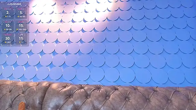 Leamonroe   online show from February 23, 2:46 pm