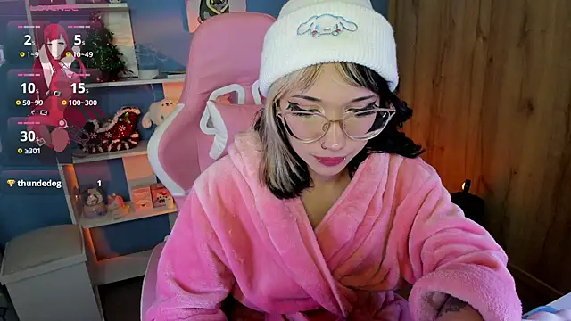 Snapshot of Artic_love chatting on March 7, 9:07 am Artic love online show from March 7, 9:07 am