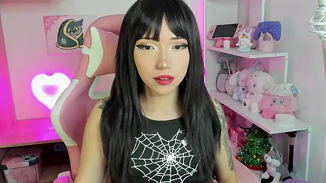 Snapshot of Artic_love chatting on October 8, 12:41 am Artic love online show from October 8, 12:41 am