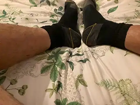 Snapshot of hunguk2345 chatting on September 10, 8:20 pm hunguk2345 online show from September 10, 8:20 pm