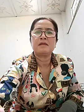 phnz online show from January 6, 3:53 am