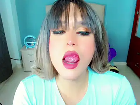 TaylorMon online show from January 10, 6:20 am