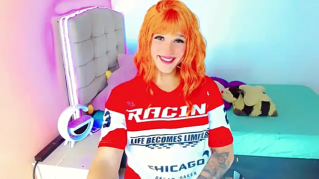 TaylorMon online show from March 22, 1:32 am