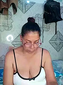 Snapshot of sorbetico_perverse chatting on January 18, 3:05 pm sorbetico perverse online show from January 18, 3:05 pm