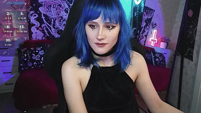 Snapshot of little_Elika chatting on February 16, 8:44 pm little Elika online show from February 16, 8:44 pm