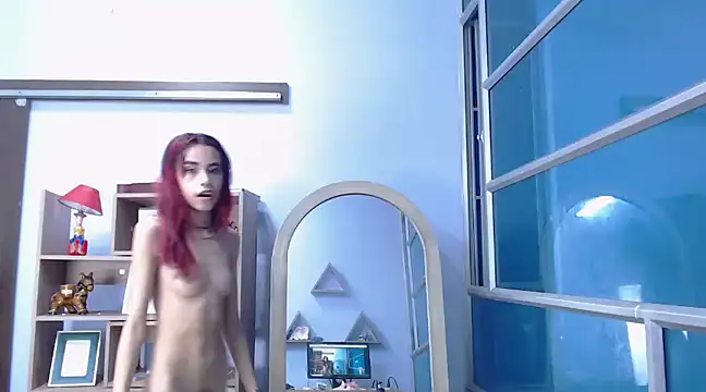 Jasmin Skinny online show from December 18, 5:15 am