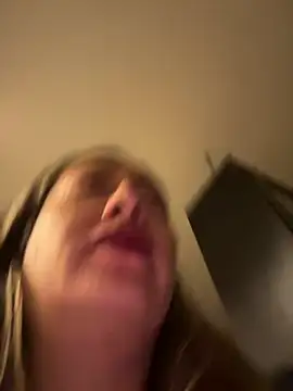 xLadyScarlettx online show from December 8, 3:00 am