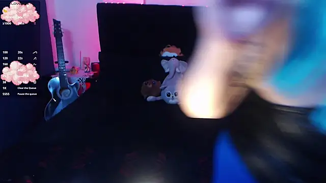 Theprojectsaraa online show from December 5, 11:18 pm