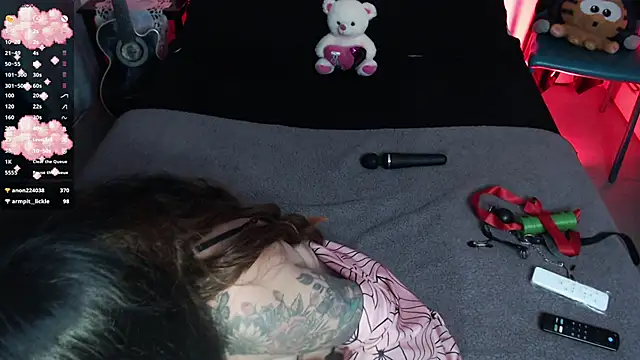 Theprojectsaraa online show from March 7, 12:04 am