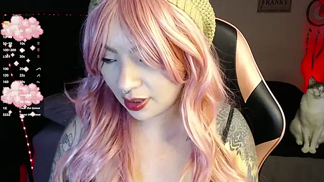 Theprojectsaraa online show from November 6, 12:33 am