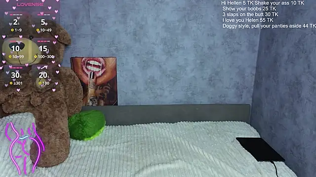 Snapshot of Hellen_Moore chatting on November 21, 12:21 am Hellen Moore online show from November 21, 12:21 am