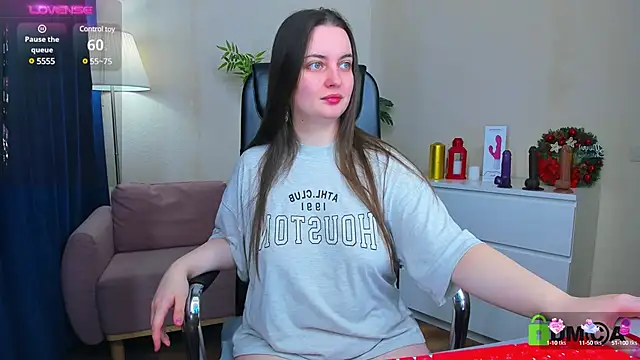 Snapshot of Astarte_Aste chatting on December 29, 10:45 am Astarte Aste online show from December 29, 10:45 am