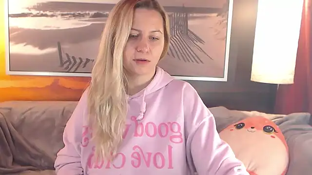 BigBoobsARRI online show from December 19, 8:13 am