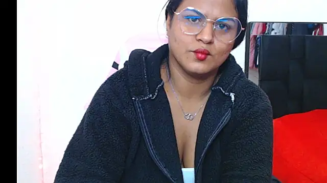 SweetAlmaa online show from February 26, 9:42 am