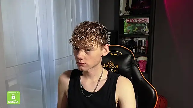 Snapshot of Keytaro chatting on September 29, 1:49 pm Keytaro online show from September 29, 1:49 pm