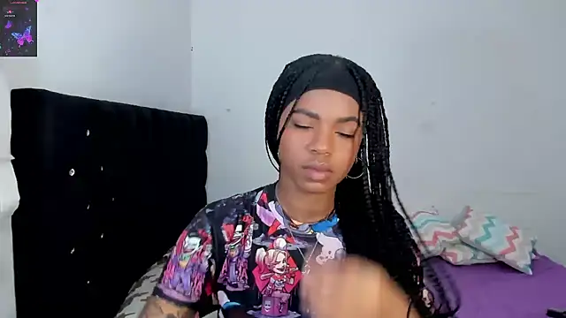 Snapshot of Marce_22 chatting on February 28, 2:31 am Marce 22 online show from February 28, 2:31 am