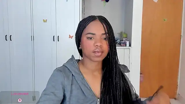 Snapshot of Marce_22 chatting on September 24, 4:10 pm Marce 22 online show from September 24, 4:10 pm