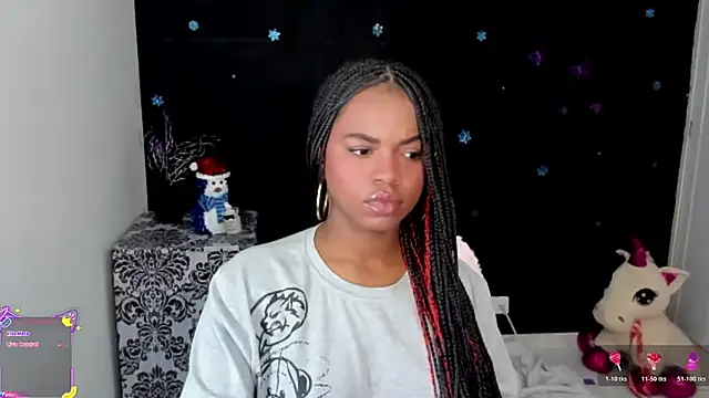 Snapshot of Marce_22 chatting on November 22, 11:26 pm Marce 22 online show from November 22, 11:26 pm