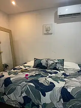 Belissa miller online show from December 10, 7:00 pm