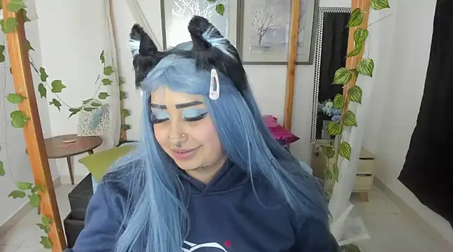 Snapshot of lussyevans24 chatting on February 28, 7:48 am lussyevans24 online show from February 28, 7:48 am