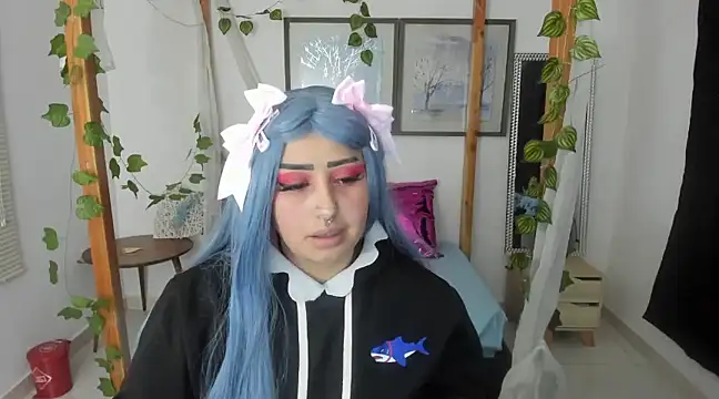 Snapshot of lussyevans24 chatting on March 3, 3:30 am lussyevans24 online show from March 3, 3:30 am