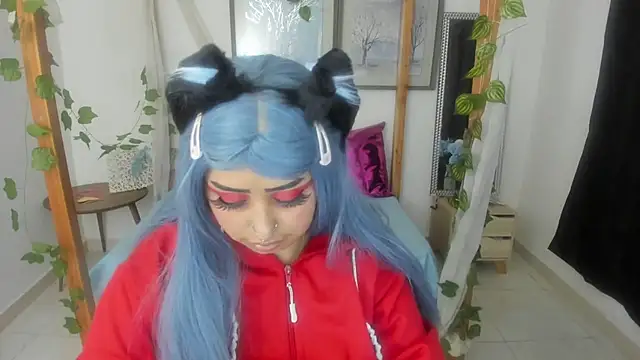 Snapshot of lussyevans24 chatting on March 6, 4:30 am lussyevans24 online show from March 6, 4:30 am