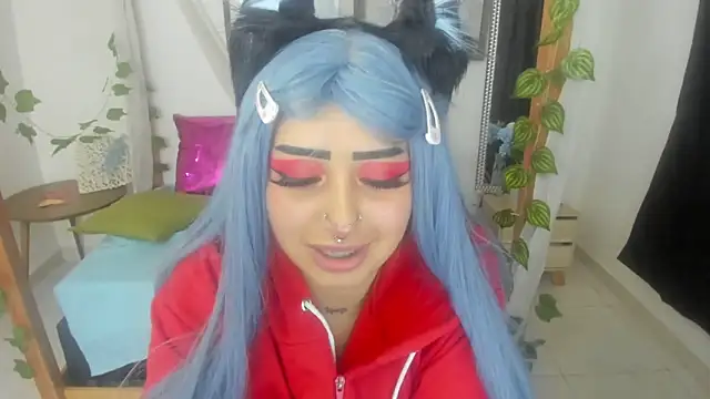 Snapshot of lussyevans24 chatting on March 6, 10:41 am lussyevans24 online show from March 6, 10:41 am