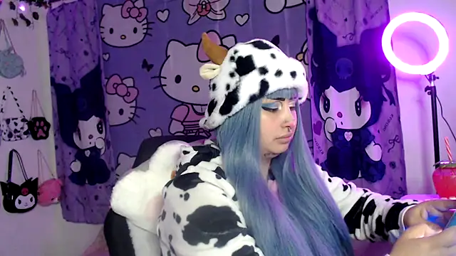 Snapshot of lussyevans24 chatting on September 27, 5:34 am lussyevans24 online show from September 27, 5:34 am