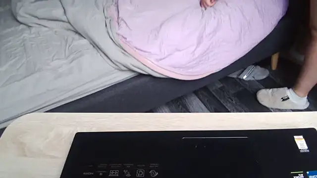 margotgra82 online show from March 12, 7:57 am