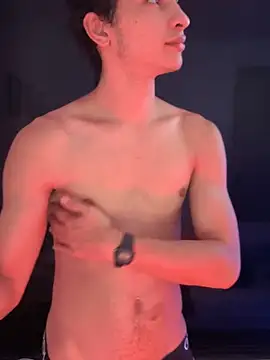 cybercosmiiic online show from February 8, 8:42 pm