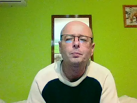 Snapshot of Tiger202441 chatting on October 18, 7:25 pm Tiger202441 online show from October 18, 7:25 pm
