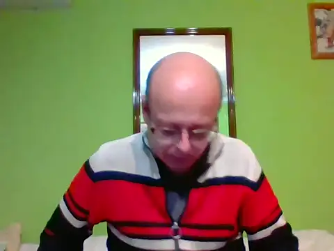 Snapshot of Tiger202441 chatting on November 5, 9:26 pm Tiger202441 online show from November 5, 9:26 pm