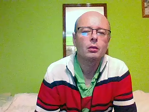 Snapshot of Tiger202441 chatting on November 19, 6:08 pm Tiger202441 online show from November 19, 6:08 pm