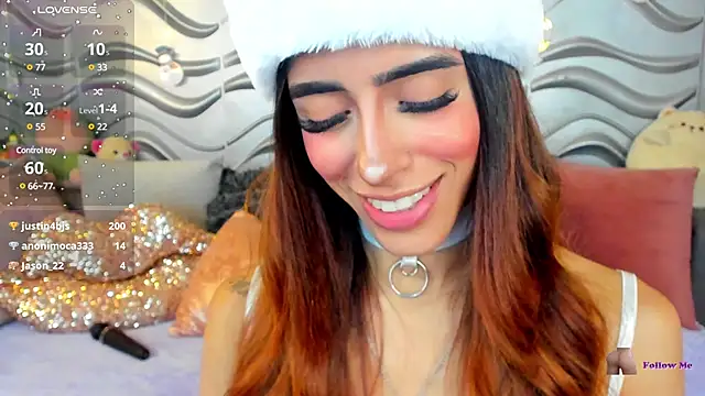 Snapshot of StormiRusso chatting on December 15, 3:56 am StormiRusso online show from December 15, 3:56 am