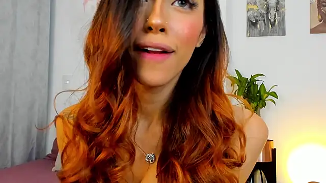 Snapshot of StormiRusso chatting on January 17, 5:11 am StormiRusso online show from January 17, 5:11 am