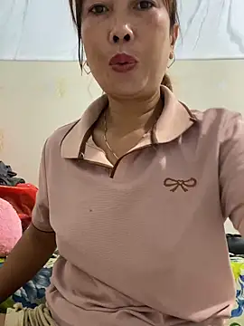 Linaannn online show from September 11, 11:38 pm