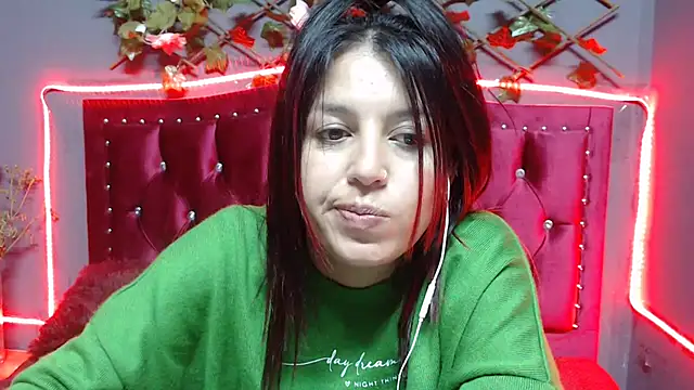 Melani cute02 online show from February 5, 1:04 am
