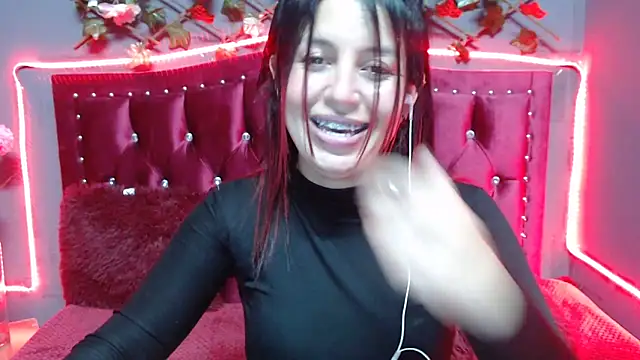 Melani cute02 online show from February 12, 7:02 am