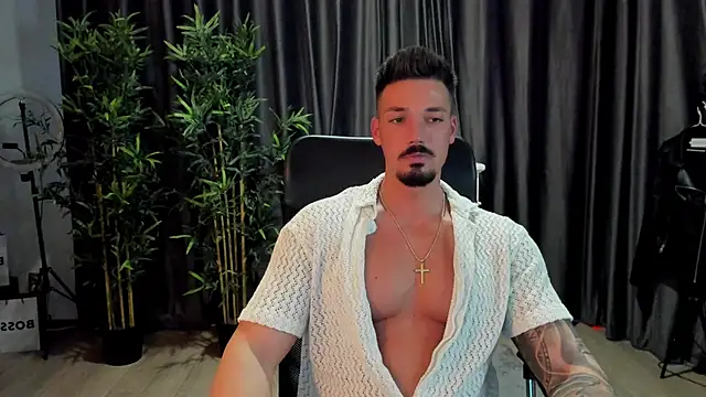 Snapshot of HaydenSpearss chatting on January 22, 2:03 pm HaydenSpearss online show from January 22, 2:03 pm