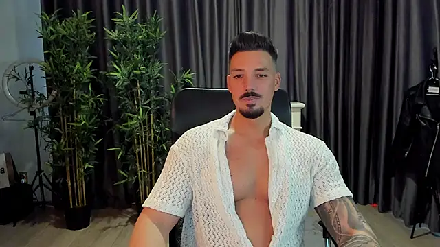 Snapshot of HaydenSpearss chatting on February 7, 1:01 pm HaydenSpearss online show from February 7, 1:01 pm