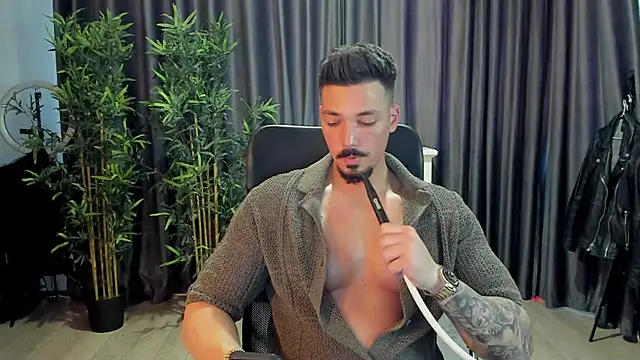 Snapshot of HaydenSpearss chatting on February 12, 1:16 pm HaydenSpearss online show from February 12, 1:16 pm