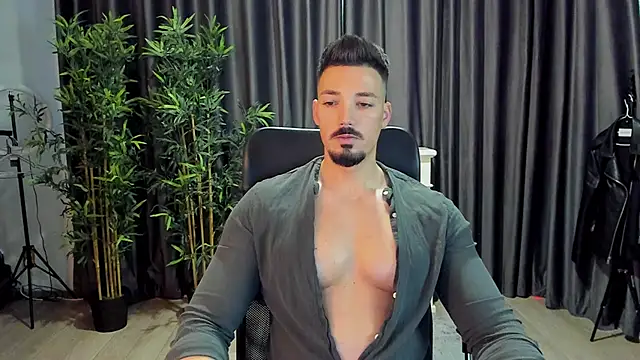 Snapshot of HaydenSpearss chatting on March 1, 7:41 am HaydenSpearss online show from March 1, 7:41 am