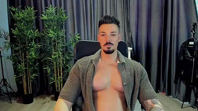 Snapshot of HaydenSpearss chatting on March 19, 12:34 pm HaydenSpearss online show from March 19, 12:34 pm